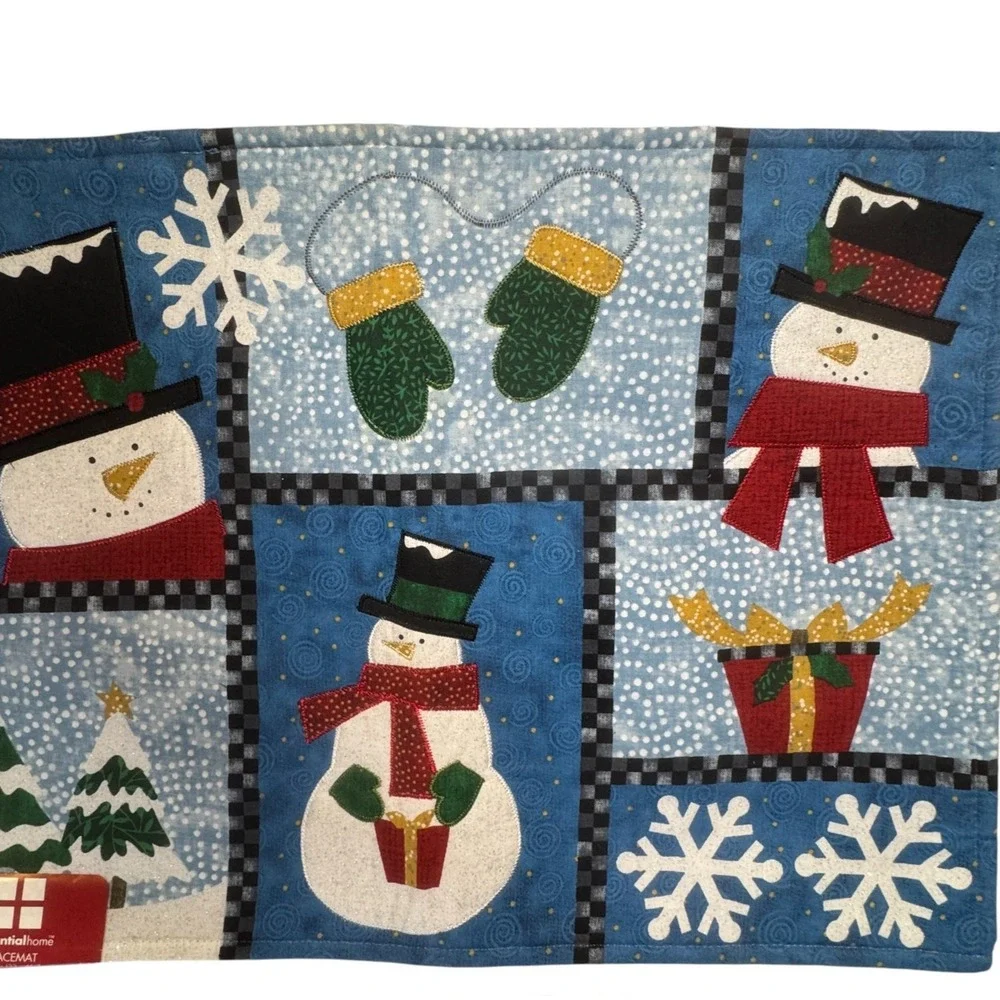 NEW Essential‎ Home Winter Snowman Holiday Placemats Set Of 4 Blue White Cottage